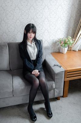 他的吻影像未剪辑